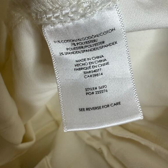 CABI Women's SIZE 2 Lido 5690 White Wide Leg Crop Denim Jeans High Rise Cuff - Picture 8 of 14